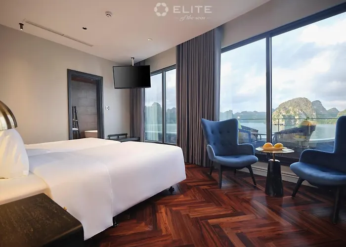 Elite Of The Seas Botel
