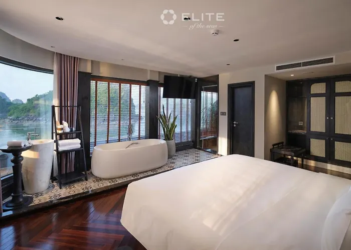 Elite Of The Seas Botel Ha Long